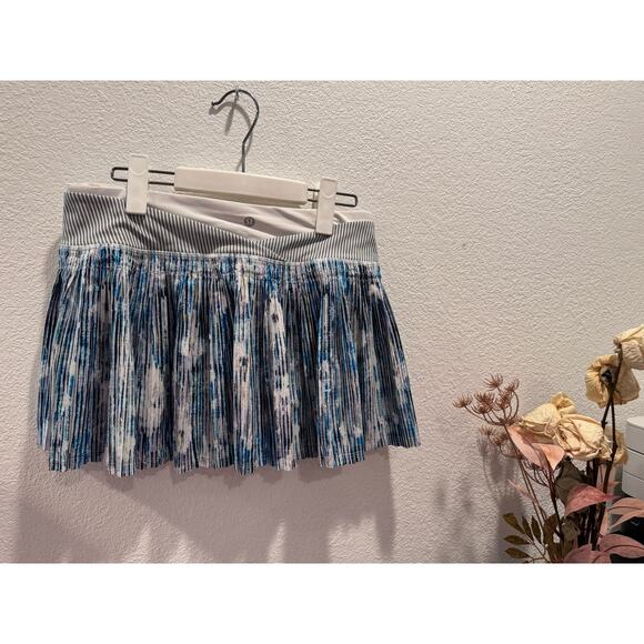 Lululemon Time to Shine Skirt Size 6 Blue Print Athletic Tennis Golf Activewear - Picture 1 of 3